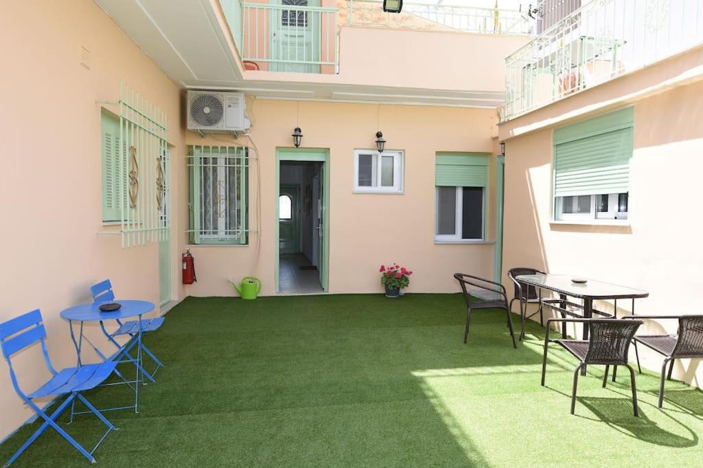 ηermes - 3 Apartment