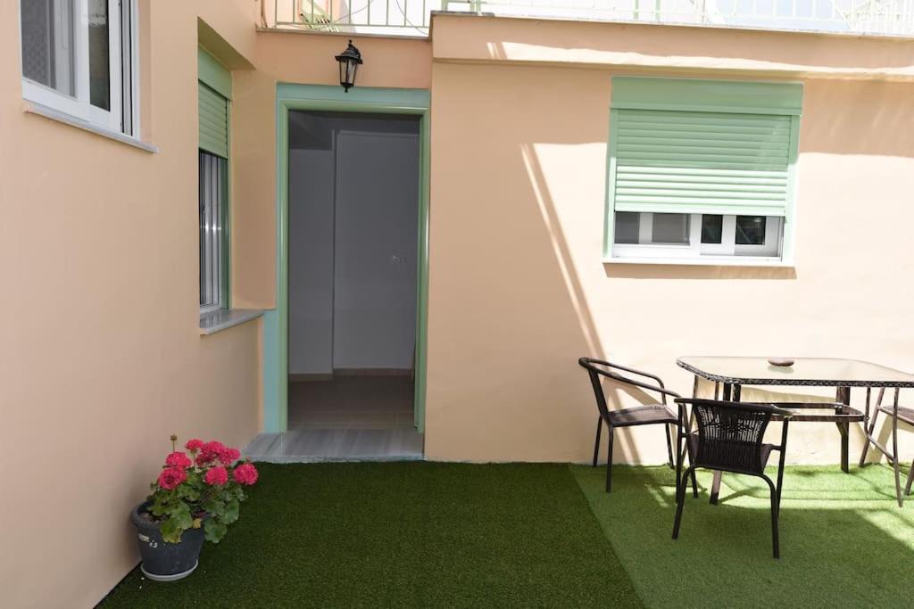 ηermes - 3 * Nafplio