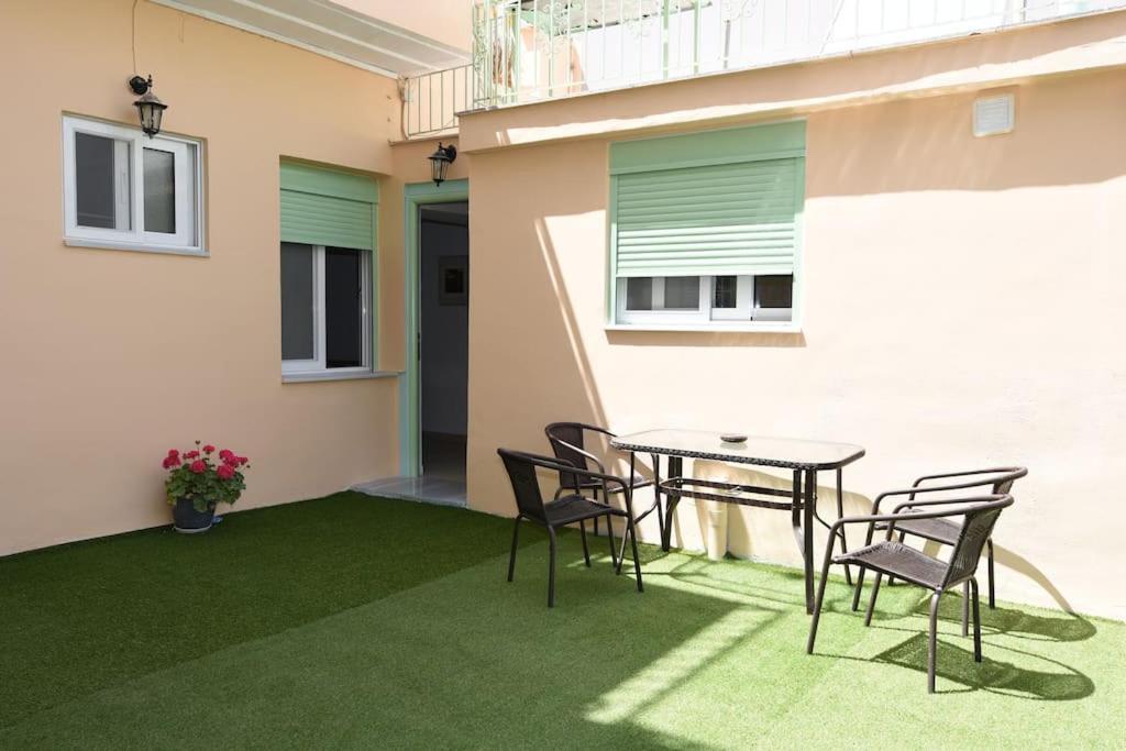 ηermes - 3 * Nafplio